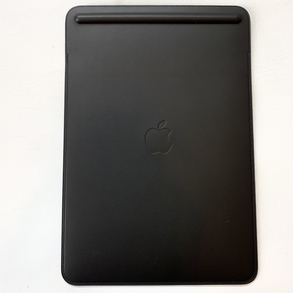 Apple Genuine iPad Pro 10.5” - Natural Leather Black Sleeve 🍎 - Picture 7 of 8